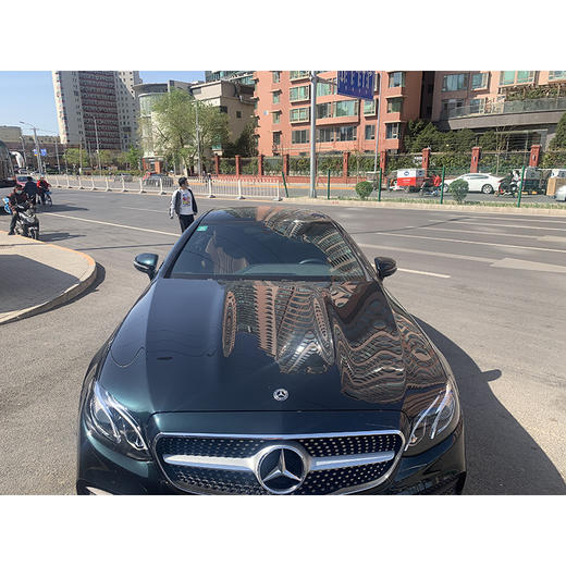 奔驰 E级 200 轿跑 【长租-北京】 商品图1