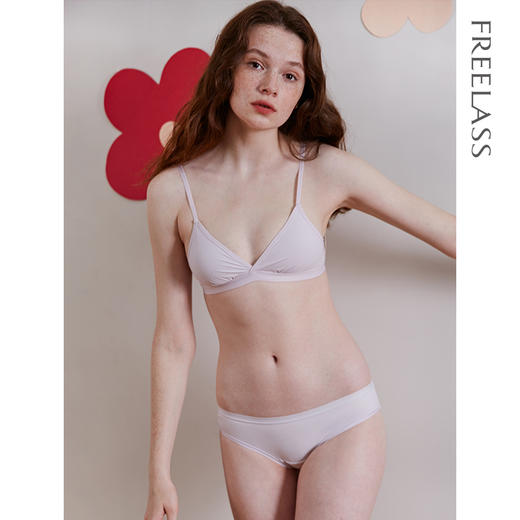 弗利少女内衣法式无钢圈少女文胸基础三角杯小胸薄垫款舒适胸罩新 商品图3