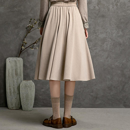 famecoco范可儿秋季显瘦花边半身裙女纯色中长款a字半裙DAB6HA003 商品图2