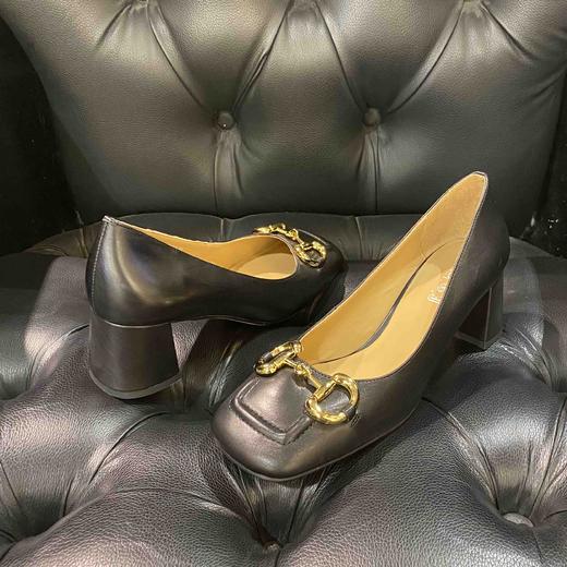 LFGJ 12702  马衔扣方头粗跟气质高跟通勤舒适 商品图8