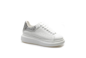 豪麟名鞋奥莱迪嘉女装牛皮革休闲鞋DJXXO12WX205银色  原价1960元