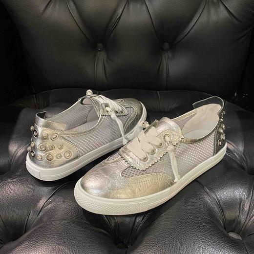 LFGJ 10401  平底网面真皮百搭学生铆钉镶钻休闲懒人女 商品图2