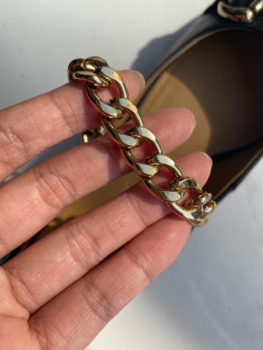 【断码特惠不退换】法式低跟方头链条皮鞋-甄选头层胎牛皮  内里鞋垫绵羊皮 柔软贴脚 含蓄方头 尽显温婉 精致马蹄扣 时髦百搭 黑棕两色 优雅秋日随心选 商品图6