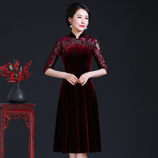 上海旗袍厂JC-JY218秋冬新款妈妈旗袍连衣裙婚宴改良旗袍礼服丝绒钉珠金丝绒 商品图1