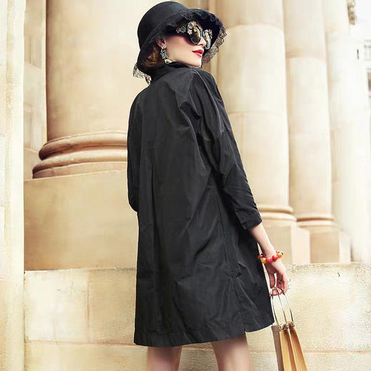 丁摩 休闲风衣女春秋装新款宽松中长款七分袖气质百搭外套Q121173-DR299 商品图3