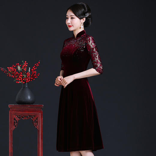 上海旗袍厂JC-JY218秋冬新款妈妈旗袍连衣裙婚宴改良旗袍礼服丝绒钉珠金丝绒 商品图2