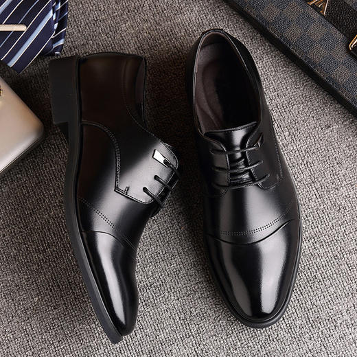 【服饰鞋包】新款商务男鞋正装休闲皮鞋 系带尖头潮男鞋英伦休闲男士皮鞋 商品图2