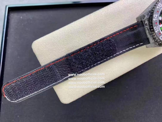 NOOB新品 匠心合一 追梦不止碳纤维定制版，腕表佩戴轻便，外表坚硬，每一只腕表都拥有的碳纤花纹。 【表壳】腕表尺寸40X12.4吻合原装。NOOB匠心铸造碳纤维劳力士的独特风采 商品图6