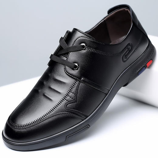 【服饰鞋包】男士休闲皮鞋透气男鞋潮流商务英伦圆头鞋 商品图0