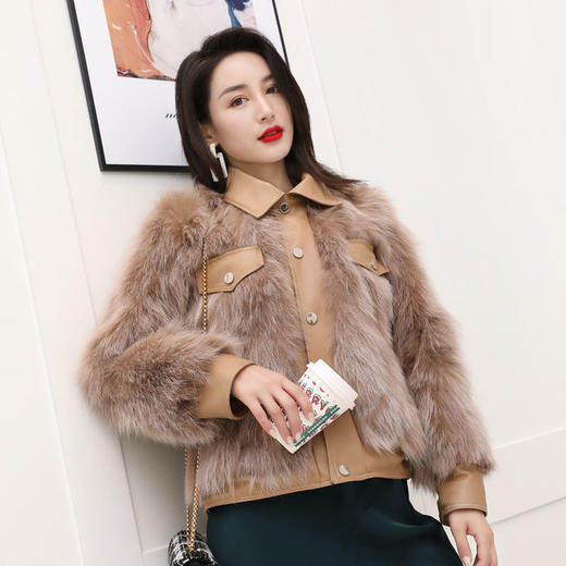 【服饰鞋包】女新款真毛海宁狐狸貉子皮草外套短款机车服网红同款年轻韩 商品图0