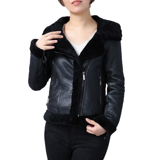 【服饰鞋包】新款整皮皮毛一体女士外套机车服真羊皮羊毛皮草外套短款厚实 商品图4