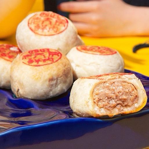 【西区老大房冻胚月饼礼盒装】冷冻生胚 手工开酥 百年匠心 64层酥艺极具匠心 商品图0