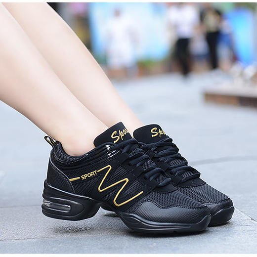 软底黑色舞蹈鞋 广场舞鞋 春夏季网面透气增高跳舞鞋 商品图5