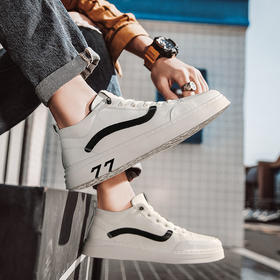 【服饰鞋包】韩版潮流运动时尚男板鞋透气男休闲鞋单鞋