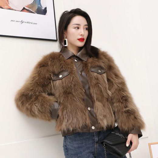 【服饰鞋包】女新款真毛海宁狐狸貉子皮草外套短款机车服网红同款年轻韩 商品图6