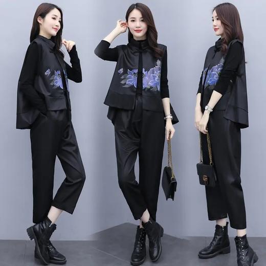 YZC751-1 2021春秋装新款时尚休闲盘扣印花三件套套装 商品图0