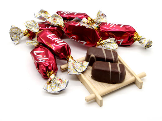 【中欧班列精选】俄罗斯进口 斯拉夫牌红莉莉巧克力注心糖 巧克力果酱夹心糖500g 商品图3