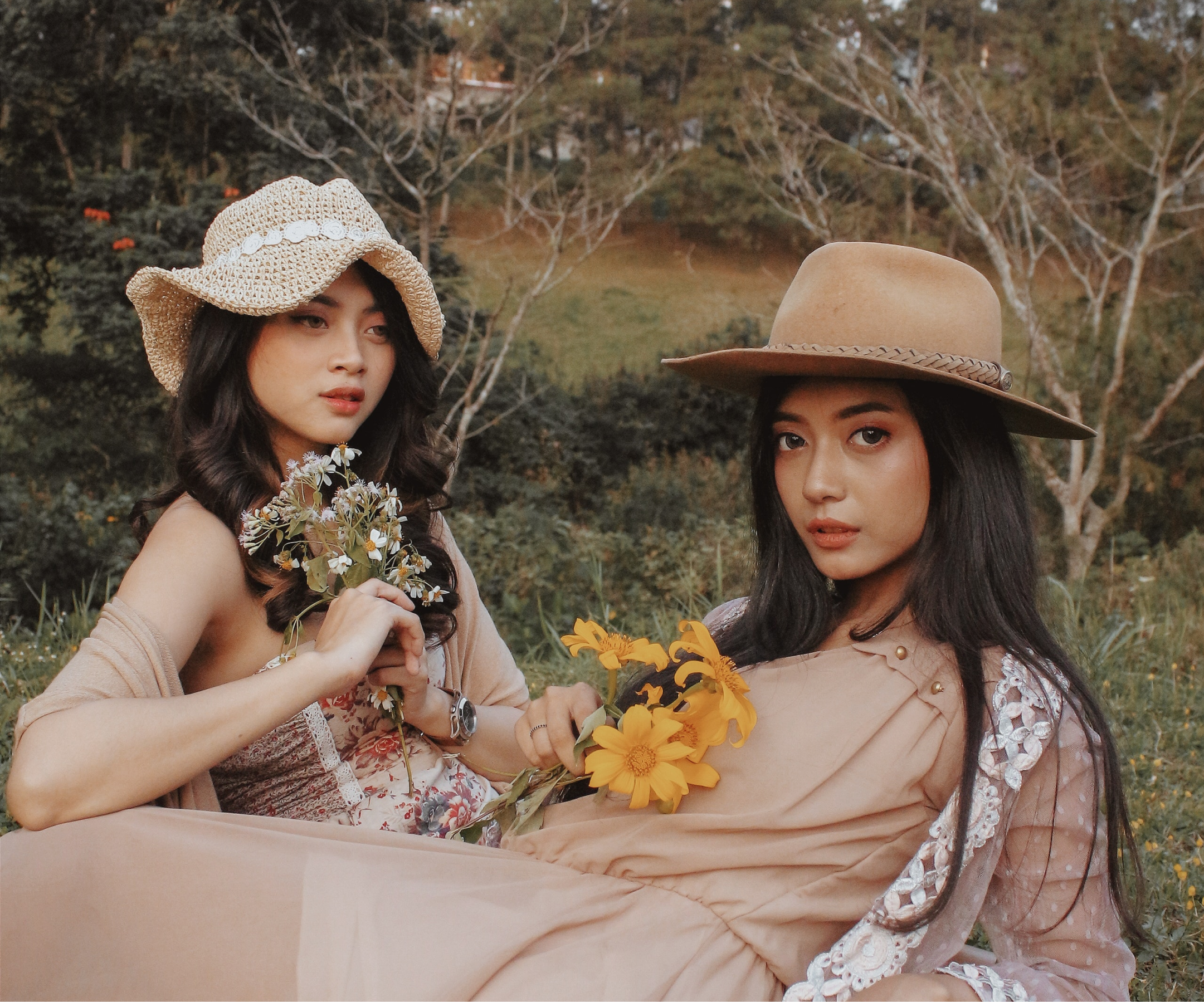 Woolen broad-brimmed hat