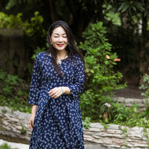 【林栖设计小店】蓝印花布系列春秋装新款蓝染印花修身长裙碎花连衣裙长款 1911220 商品图2