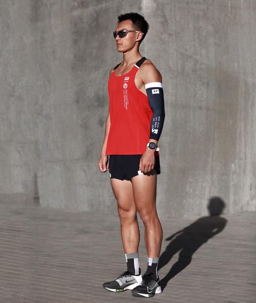 BW展翼亲肤冰爽防晒塑形跑步运动男女护臂 商品图4