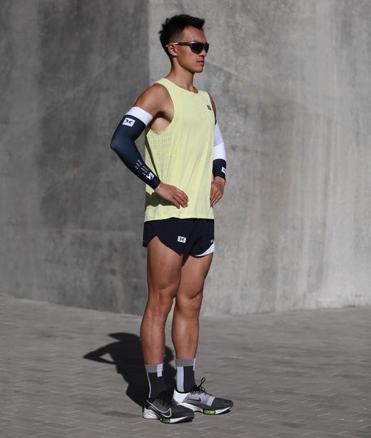 BW展翼亲肤冰爽防晒塑形跑步运动男女护臂 商品图3