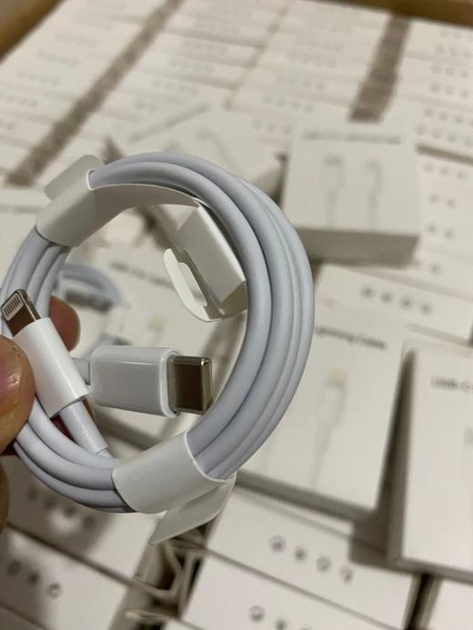 尾货原装快充数据线 快冲闪冲数据线手机ipad通用款sxsplus皆可！ 商品图2