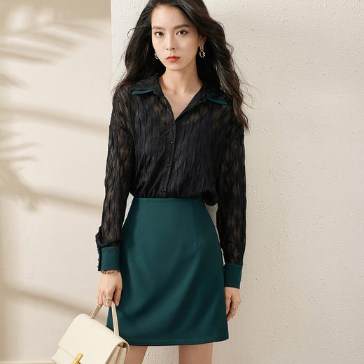 剩S/L 芳外新品蕾丝衬衫半裙套装2025新款秋季蕾丝衬衫A字半裙女式套装 商品图0