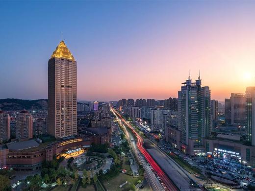 798元抢【杭州开元名都大酒店】豪华房套餐 商品图0