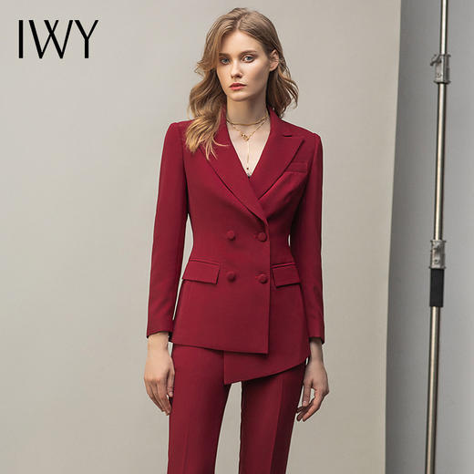 IWY/时尚酒红色西服套装C11358+P11358 商品图1
