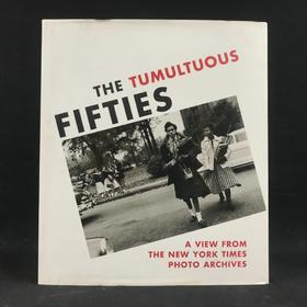 动荡五十年代：纽约时报摄影图集 195幅插图 精装大16开