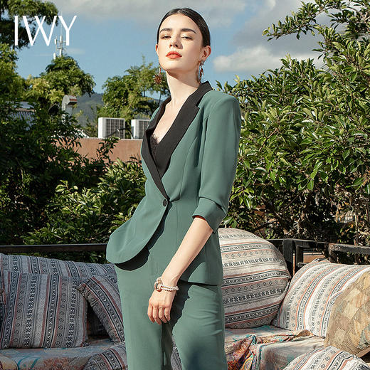 IWY/绿色高端职业装套装女时尚显瘦西装正装女通勤气质经理工作服NCP1249 商品图1