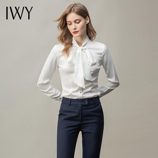 IWY/白色职业衬衫套裤蝴蝶结小众设计时尚气质两件套办公服OL名媛 B180+P10345 商品图1