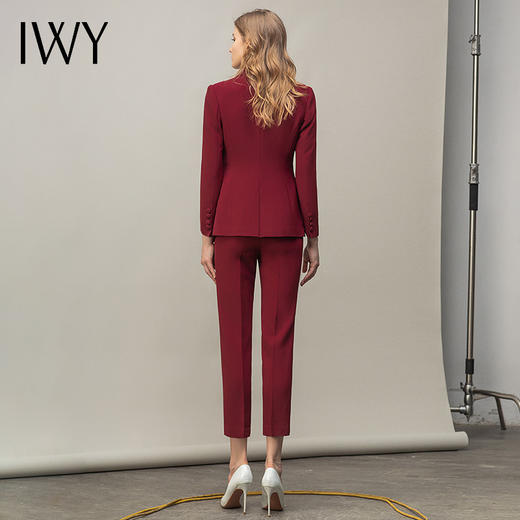 IWY/时尚酒红色西服套装C11358+P11358 商品图3