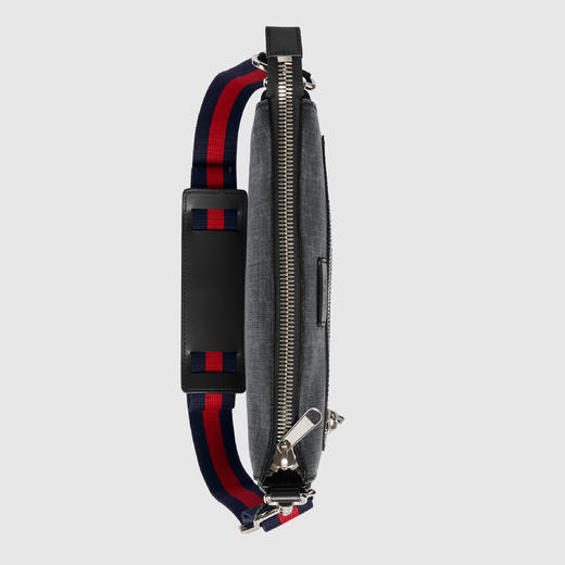 【预售】Gucci GG Supreme黑灰色帆布男士挎包单肩包 尺寸为27cm（宽）x 28.5cm（高）x 5cm（深） 商品图5