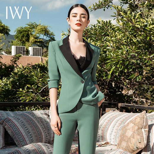 IWY/绿色高端职业装套装女时尚显瘦西装正装女通勤气质经理工作服NCP1249 商品图0