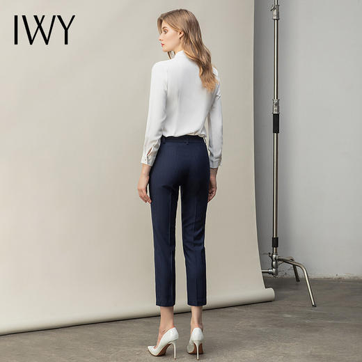 IWY/气质时尚西装百搭衬衫女修身显瘦韩版长袖衬衣套裤白色职业正装OL B11120+P11238 商品图3