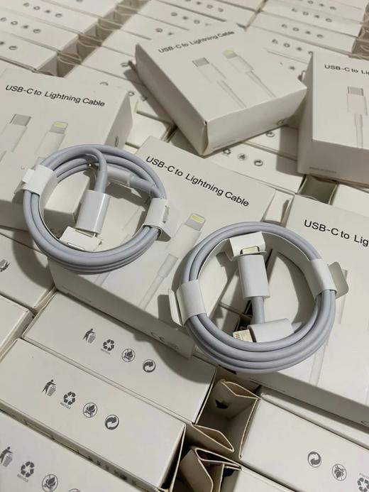 尾货原装快充数据线 快冲闪冲数据线手机ipad通用款sxsplus皆可！ 商品图0