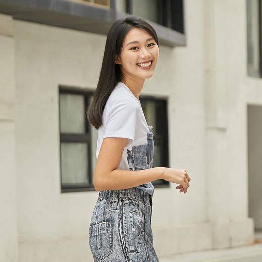 MIIDII/谜底T恤女21夏新品结构式牛仔印花合体圆领短袖212MT0760 商品图1