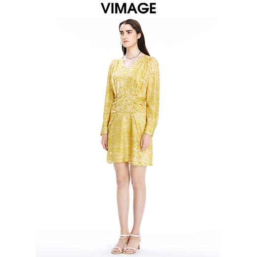 VIMAGE纬漫纪秋季新品V领简约时尚长袖高腰优雅连衣裙V1607209 商品图0
