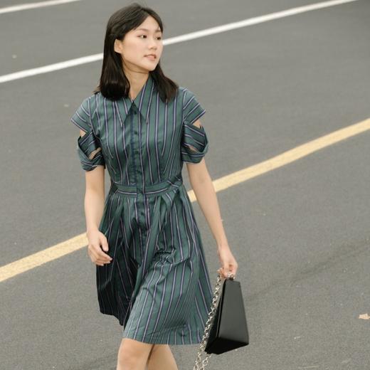 MIIDII/谜底连衣裙21夏新品结构设计收腰条纹复古文艺212ML0807 商品图0