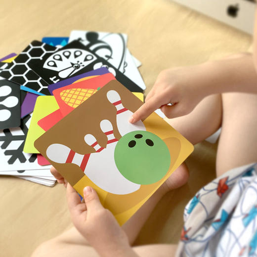 黑白卡片早教宝宝视觉激发闪卡新生0-3个月1岁宝宝彩色玩具 商品图3