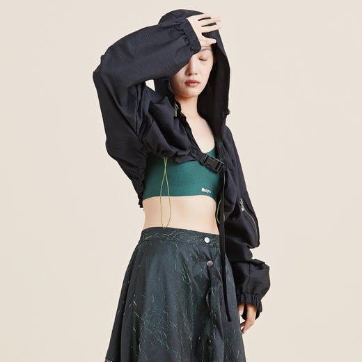 MIIDII/谜底21夏新品轻薄透气机能风连帽短外套女防晒衣212MW0954 商品图1