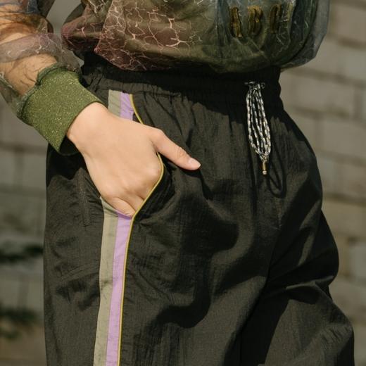 谜底休闲裤2021秋季新款侧缝撞色拼接松紧腰束脚长裤女213MK1765 商品图3