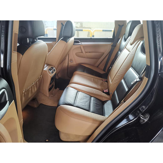 保时捷 卡宴 Cayenne S 4.5L AT 【长租-北京】 商品图4