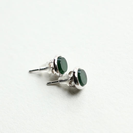 高冰种湖水绿翡翠圆盘耳钉18k白金镶嵌 商品图10