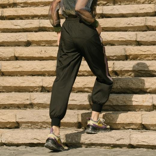 谜底休闲裤2021秋季新款侧缝撞色拼接松紧腰束脚长裤女213MK1765 商品图2