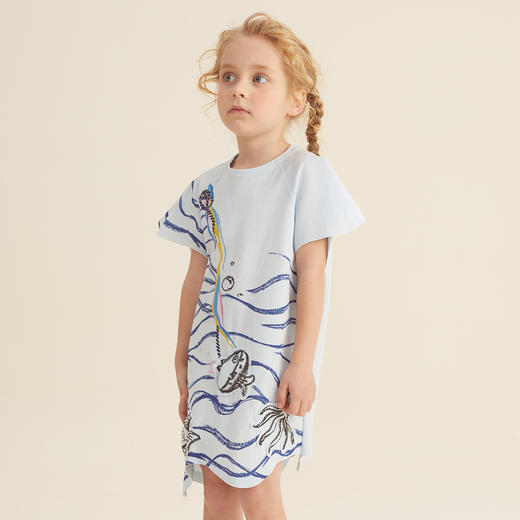 谜底童装21夏新款A型中长款连衣裙针织小鱼印花连衣裙212KL1445 商品图0