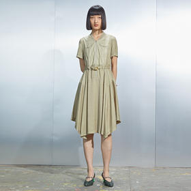 MIIDII/谜底连衣裙21夏新品复古棒球领收腰不规则下摆212ML0859