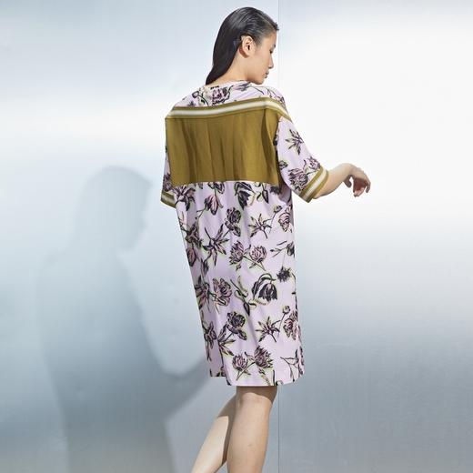 手绘花朵印花连衣裙 商品图3