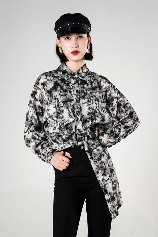 S6  臣禾 中国风水墨抽象印花衬衫K213022977  商品图1